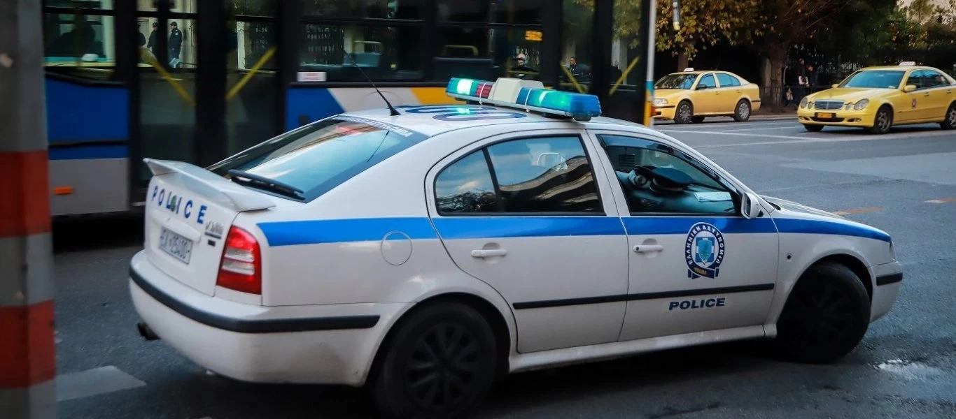 Τροχαίο Ιπποκράτειος Πολιτεία: Παραδόθηκε η οδηγός που εγκατέλειψε τον μοτοσικλετιστή (βίντεο)